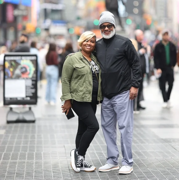 Join My Live Posh Show! Budget to Luxury Brands New & Preloved goods - Picture 4 of 13